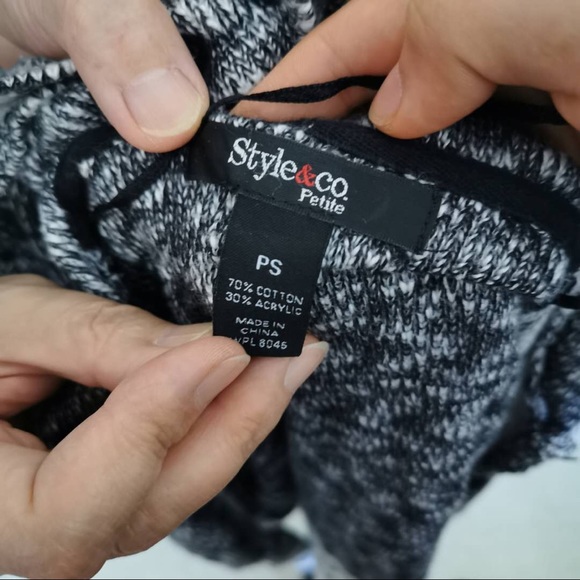 Cardigan - Picture 5 of 5